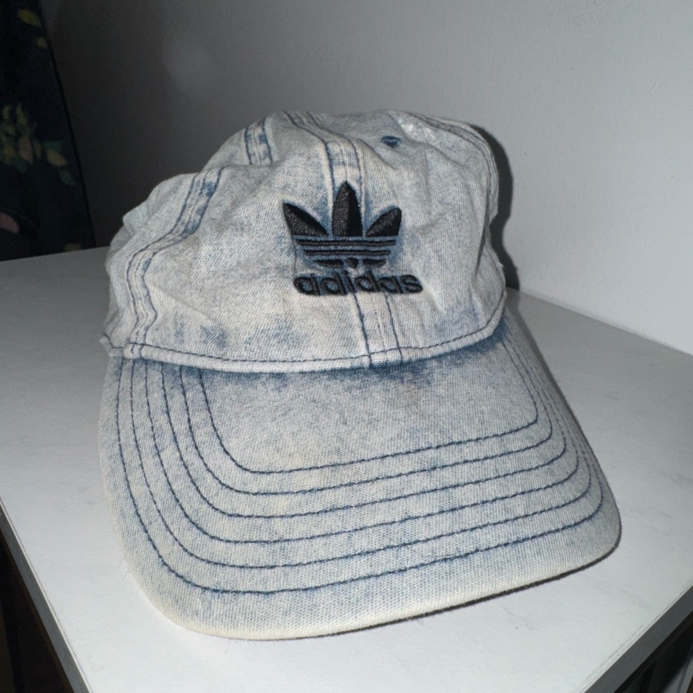Adidas Jean hat